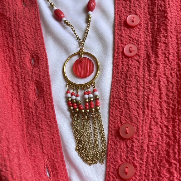 Alfred Dunner, XL, coral shirt with tank top and necklace - Picture 6 of 8